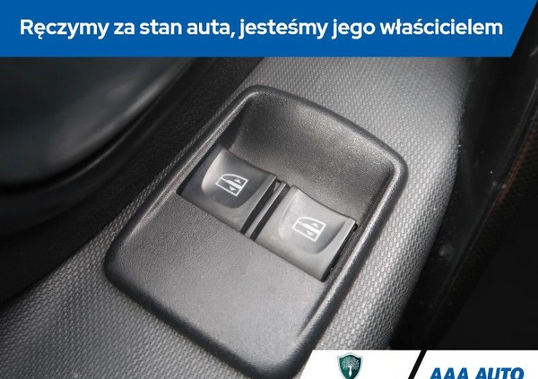 Dacia Logan cena 38000 przebieg: 17233, rok produkcji 2018 z Strumień małe 154